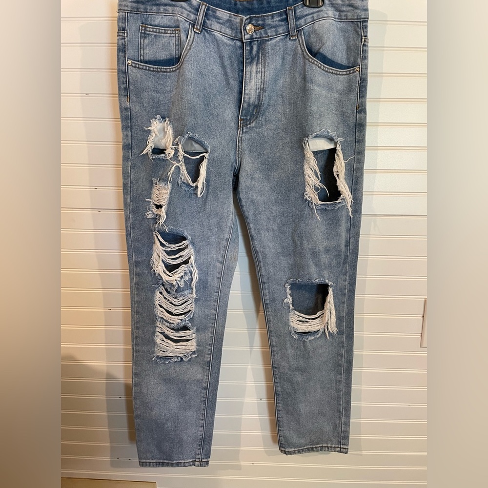 Shein Women’s XL Torn Jeans